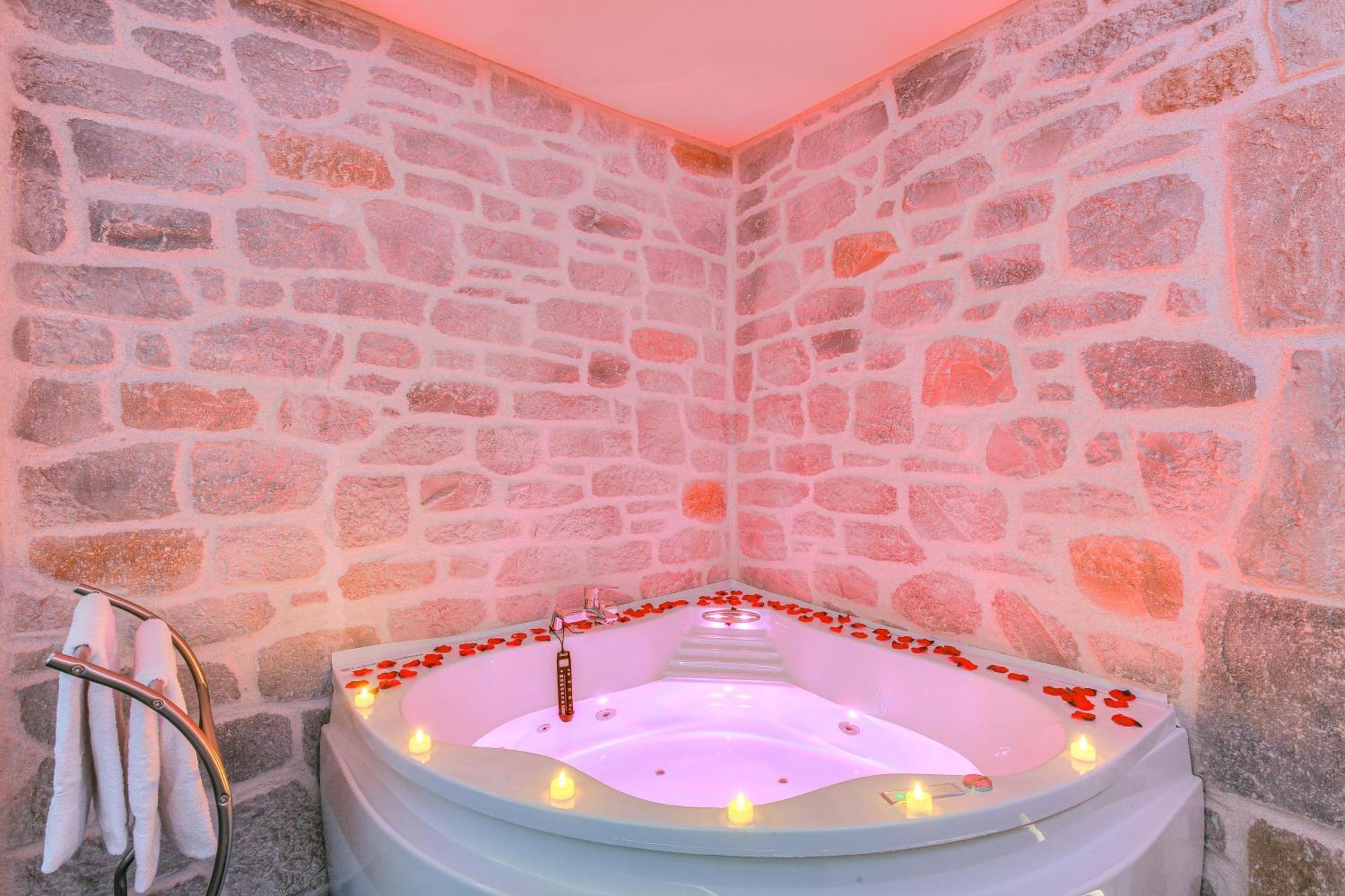 La Suite Neuvilloise Neuville-sur-Saône Esterno foto