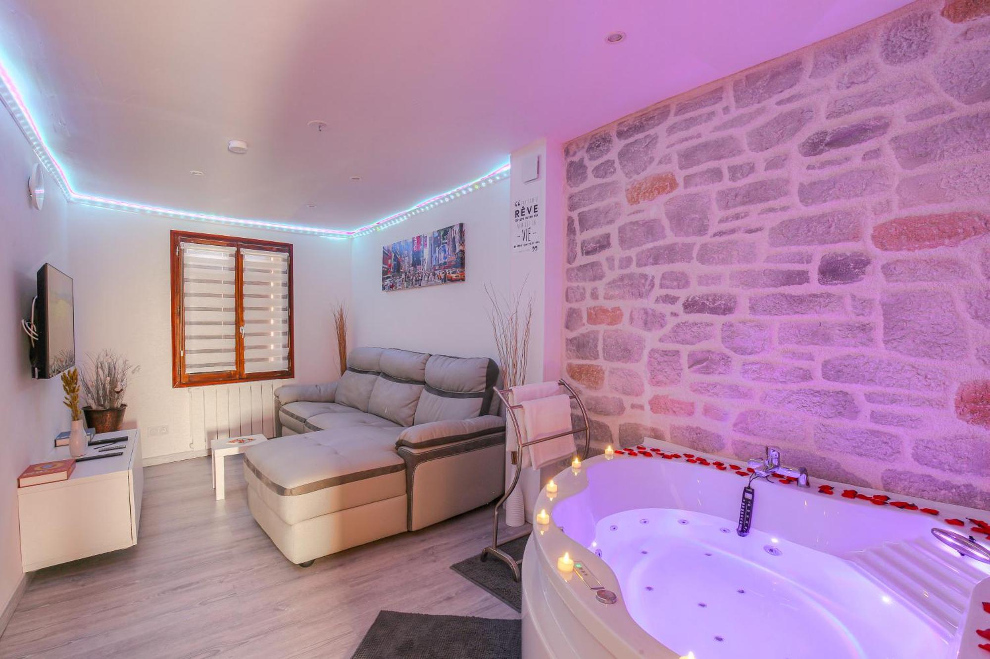 La Suite Neuvilloise Neuville-sur-Saône Esterno foto